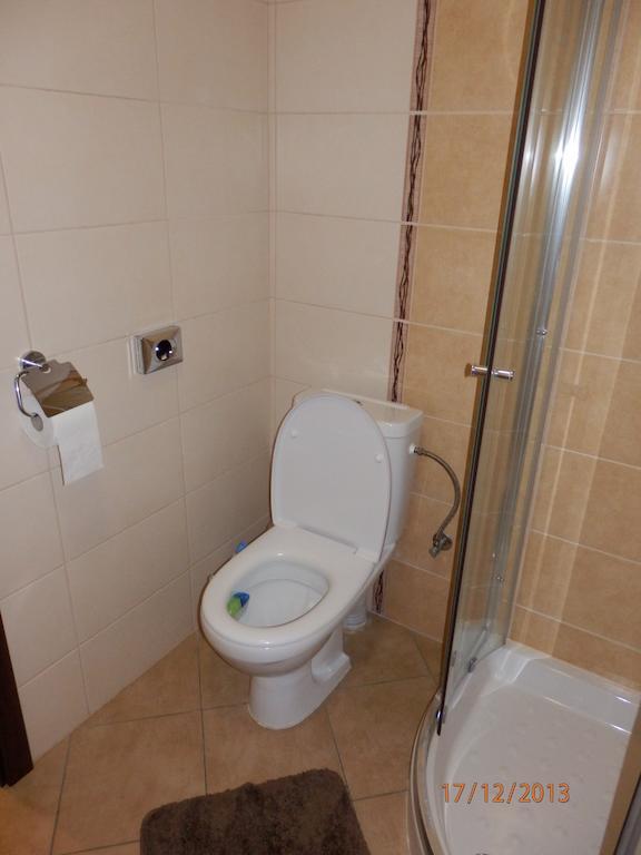 Free Apartman Bešeňová Habitación foto